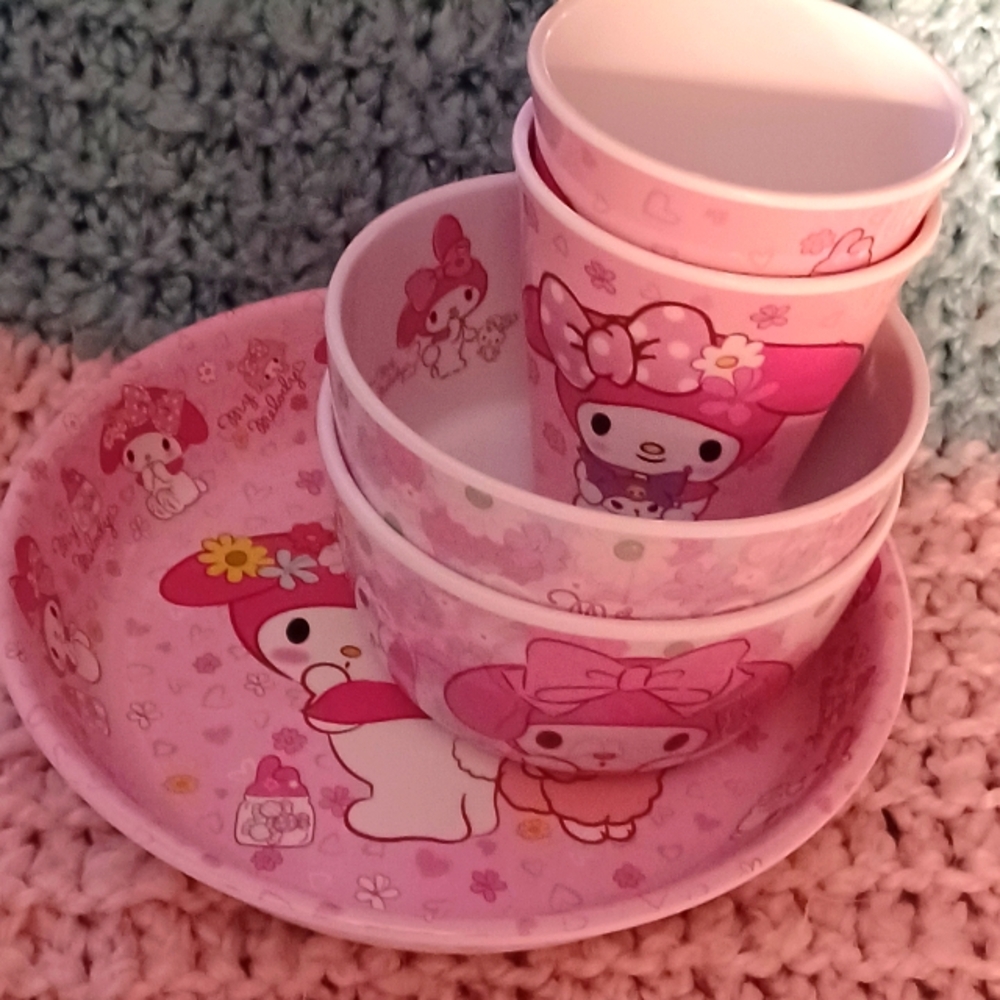 My Melody's Melamine Dishes